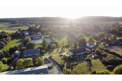 Grundstück zu verkaufen in Steffenshagen 210.000,00 € 990 m²