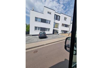 3 Zimmer- Wohnung Kenner Ley - 1.100,00&nbsp;EUR Kaltmiete, ca.&nbsp; 90,00&nbsp;m&sup2; in Trier (PLZ: 54294) Feyen-Weismark