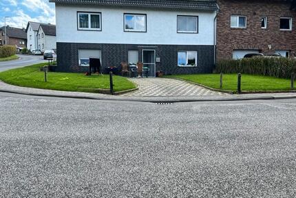 Haus zur vermieten in Nettersheim