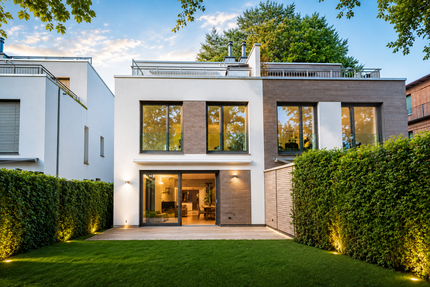 Haus zum Kaufen in Hamburg Blankenese 2.050.000,00 € 196 m² - Hamburg / Blankenese