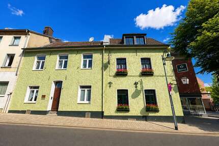 Haus zum Kaufen in Linnich 155.000,00 € 104 m²