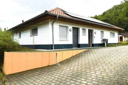 Haus zum Kaufen in Oberschlettenbach 465.000,00 € 173 m²