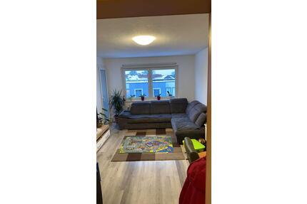 3-Zimmer Wohnung, Balkon, Einbauküche & Garage in Zentraler Lage - Wiefelstede