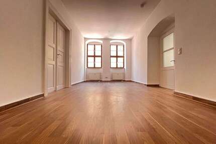 Wohnung zum Mieten in Pirna 640,00 € 101.94 m²