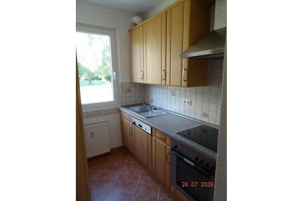 Sanierte Hochparterrewohnung 57,59 m² Balkon Ebk Sofortbezug - Berlin Neukölln
