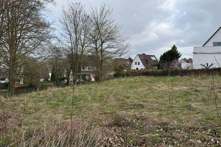 Grundstück zu verkaufen in Nieheim 65.000,00 € 1061 m²