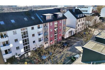 Zwei Balkone, klare Struktur, starke Lage - 3 Zimmer mit Potenzial - Neuss Barbaraviertel