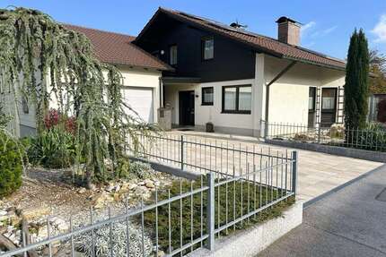 Haus zum Kaufen in Vilshofen an der Donau 749.000,00 € 341.2 m²