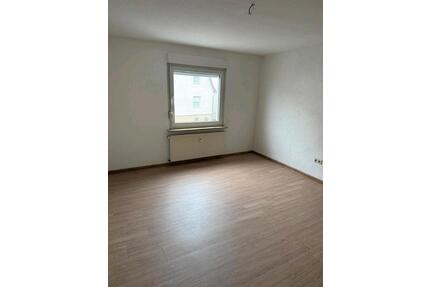 4 Zimmer Wohnung in Bebra - 900,00&nbsp;EUR Kaltmiete, ca.&nbsp; 90,00&nbsp;m&sup2; in Bebra (PLZ: 36179)
