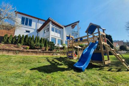 Exklusive 4,5 Zimmer-Wohnung (125 m²) mit Balkon & Panoramablick - Nagold