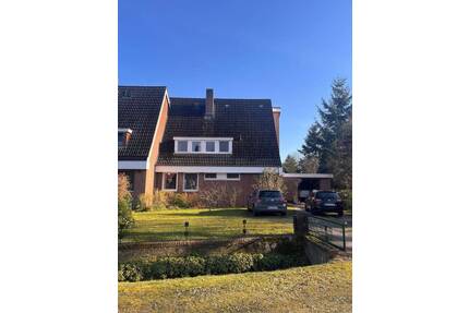 HVV Immobilien: Geräumige und gepflegte Doppelhaushälfte im ruhigen Wohngebiet in Holtum-Geest zu vermieten! - Kirchlinteln Holtum(Geest)