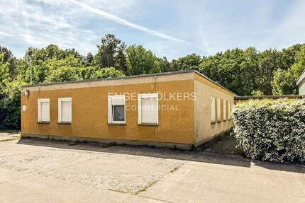 IndustrieLogistik - Hallengebäude und Bürotrakt - Petershagen Mitte