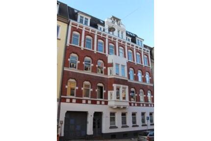 Elisabethstraße: große 2-Zi.-Whg. ab Mitte April frei - Kiel Gaarden-Ost