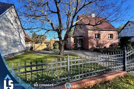 Haus mit traumhaftem Grundstück direkt am Roßdorfer Kanal