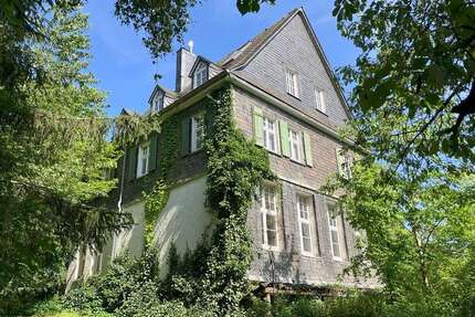 Haus zum Kaufen in Reich 749.000,00 € 279 m²