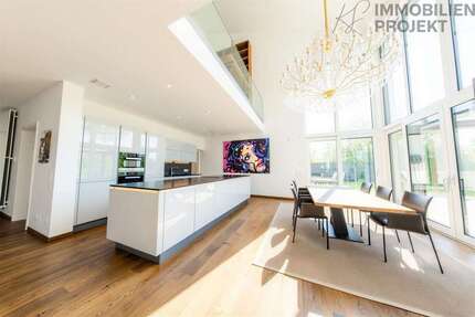 Haus zum Kaufen in Bindlach 998.000,00 € 235 m²