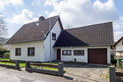 Geräumiges Einfamilienhaus in schöner Wohnlage von Sundern-Allendorf