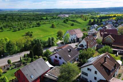 Haus zum Kaufen in Herrenberg 1.169.000,00 € 352 m²