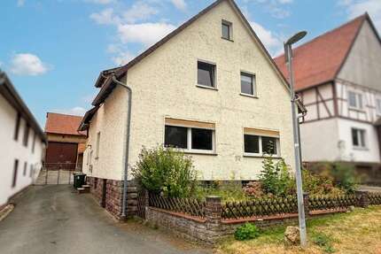 Haus zum Kaufen in Trendelburg 99.000,00 € 152 m²