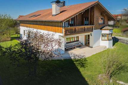 Haus zum Kaufen in Tauting 1.290.000,00 € 320 m²