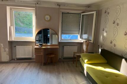 Gemütliche 45 m² Wohnung mit Parkplatz zu vermieten - Idar-Oberstein