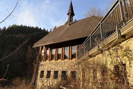 Haus zum Kaufen in Buchenbach 430.000,00 € 220 m²