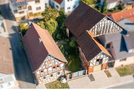 Charmantes Fachwerkhaus in Aubstadt mit viel Potenzial - Bad Königshofen im Grabfeld