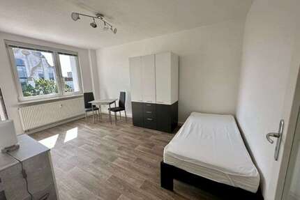 Wohnung zum Mieten in Dessau-Roßlau 260,00 € 25.67 m²