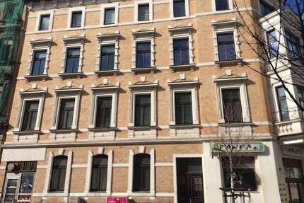 Wohnung zum Mieten in HalleSaale 700,00 € 87 m² - Halle/Saale