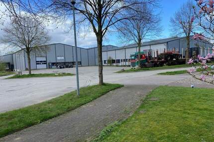 Logistikhalle und Büroflächen zu mieten - Breitenfelde
