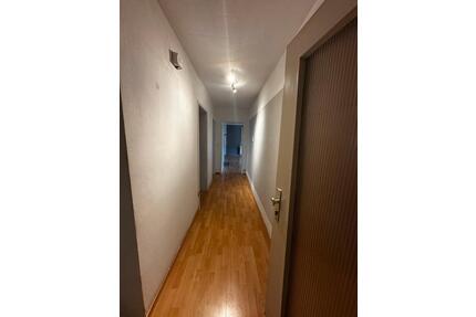 3-Zimmer-Altbauwohnung mit Balkon in Beuren Mehrfamilienhaus