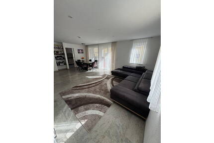 Helle 4-Zimmer-Wohnung in ruhiger Lage - Provisionsfrei - Sinzheim Ortsgebiet