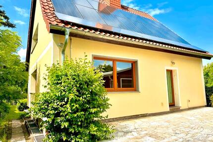 Einfamilienhaus mit Substanz und 1000m² Grundstück in bester Lage - Bad Langensalza