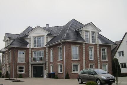 tolle Dachgeschosswohnung in stilvoller Stadtvilla zu vermieten - Stemwede