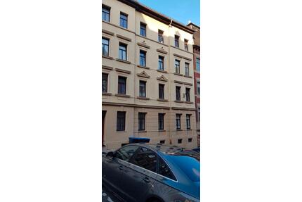 2-Zi-Whg neu renoviert im Zentrum v. Altenburg m. EBK auf Wunsch