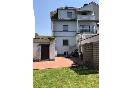 gutgeschnittene renovierte 3-Raum Wohnung mit Balkon - Essen Gerschede