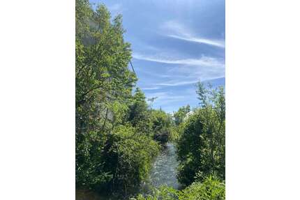 Haus zum Kaufen in Ainring 710.000,00 € 318 m²