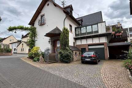 Haus zum Kaufen in Zeltingen-Rachtig 235.000,00 € 161.8 m²