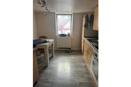 Schöne 5 ZKB mit großem Balkon EBK in Emmerthal OT - Aerzen