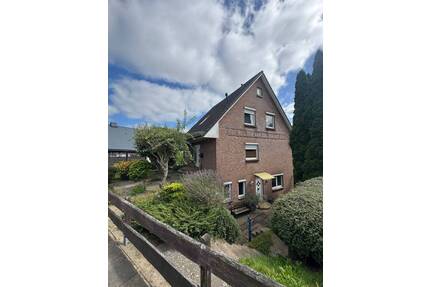 Charmantes Einfamilienhaus in ruhiger Lage - Heide Süderholm