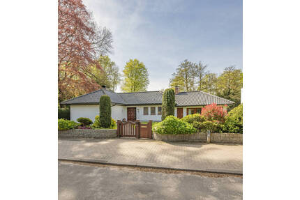 Großzügiger Bungalow in Zentrumsnähe - Hamburg Rahlstedt