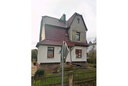 Freistehendes Einfamilienhaus mit großem Grundstück zum Verkauf - Bleicherode