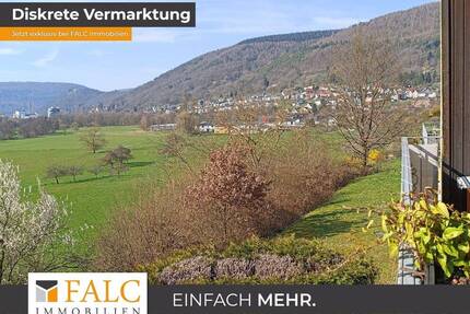 Repräsentatives Mehrfamilienhaus mit Traumgrundstück- - Schneeberg