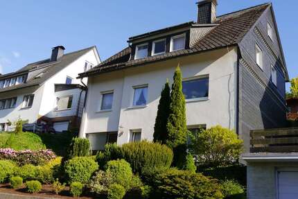 Haus zum Kaufen in Olsberg 250.000,00 € 158 m²