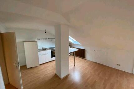 1 Zimmer Wohnung - 550,00&nbsp;EUR Kaltmiete, ca.&nbsp; 35,00&nbsp;m&sup2; in Neckargemünd (PLZ: 69151)