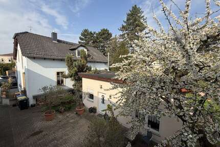 Haus zum Kaufen in Dresden 900.000,00 € 442.05 m²