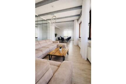 Sehr gefragt! Exklusives Haus (160m²) für Gruppen & Events - Bottrop Boy