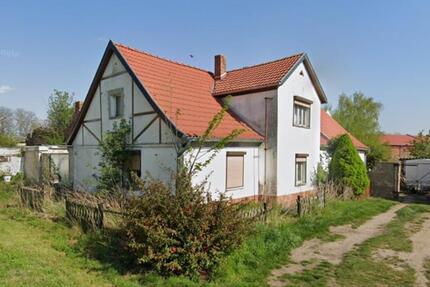 Doppelhaushälfte mit Grundstück 772 m², VERKAUF, MIETEN,MIETKAUF - Nienburg (Saale)