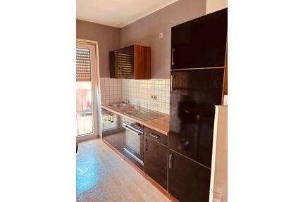 Einzimmerwohnung möbliert - 360,00&nbsp;EUR Kaltmiete, ca.&nbsp; 38,00&nbsp;m&sup2; in Saarbrücken (PLZ: 66115) West