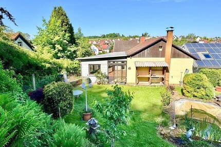 KL-Erfenbach - Freistehendes Einfamilienhaus mit Garage und sehr schönem Garten - Kaiserslautern